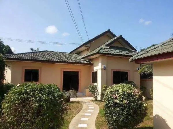 2 Bedroom House for Sale in Mabprachan