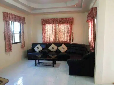 2 Bedroom House for Sale in Mabprachan, Pattaya, Thailand — 2-bedroom House — photo 4