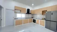 3 Bedroom House for Sale in Mabprachan, Pattaya, Thailand — 3-bedroom House — photo 4