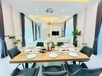 4 Bedroom House for Sale & Rent in Mabprachan, Pattaya, Thailand — 4-bedroom House — photo 5