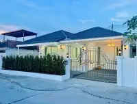 2 Bedroom House for Sale in Mabprachan, Pattaya, Thailand — 2-bedroom House — photo 1