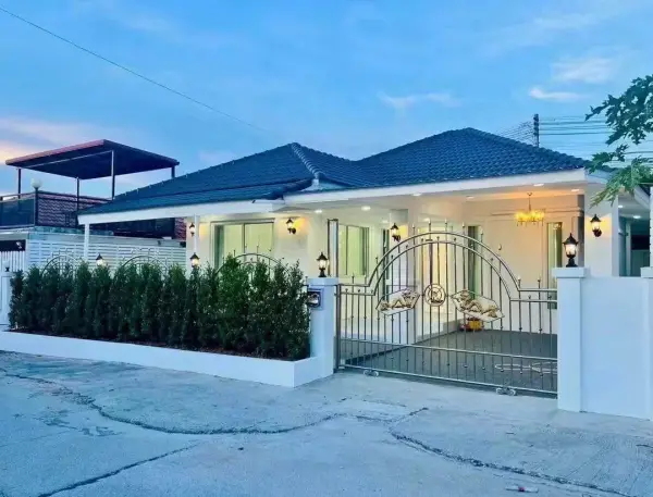 2 Bedroom House for Sale in Mabprachan