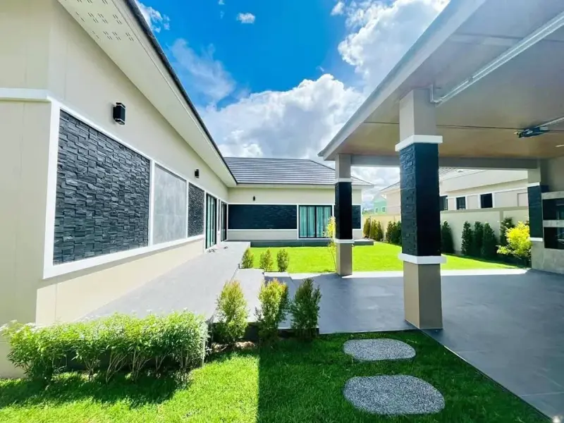 3 Bedroom House for Sale in Mabprachan