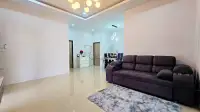 3 Bedroom House for Sale in Mabprachan, Pattaya, Thailand — 3-bedroom House — photo 2