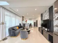 3 Bedroom House for Rent at Supalai Ville Pattaya - Motorway, Pattaya, Thailand — 3-bedroom House — photo 2