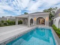 3 Bedroom House for Sale in Mabprachan, Pattaya, Thailand — 3-bedroom House — photo 1