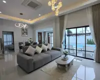 3 Bedroom House for Sale in Mabprachan, Pattaya, Thailand — 3-bedroom House — photo 2
