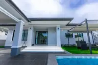 3 Bedroom House for Sale in Mabprachan, Pattaya, Thailand — 3-bedroom House — photo 4