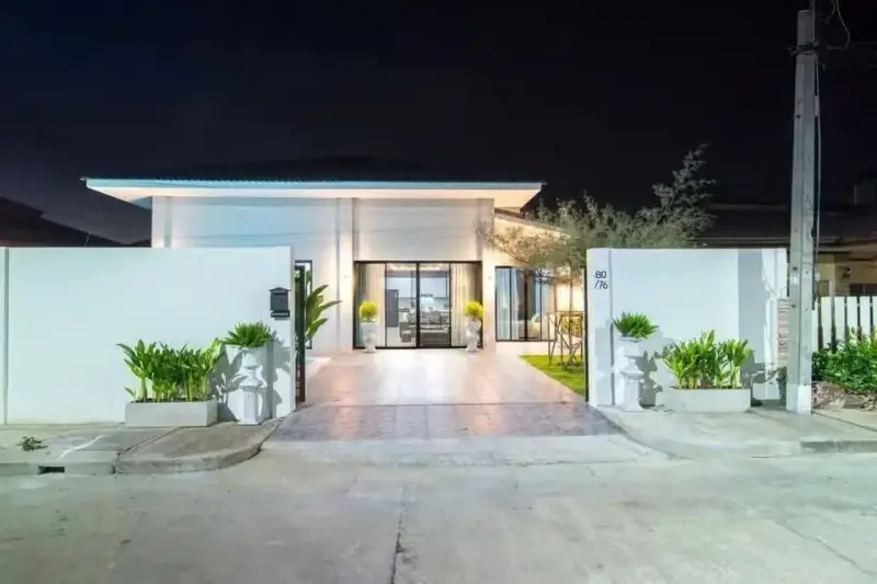 3 Bedroom House for Sale in Mabprachan – Villa/House for Sale in Pattaya