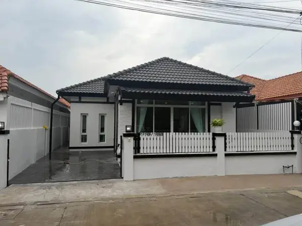 3 Bedroom House for Sale in Mabprachan