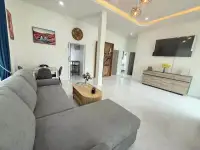 3 Bedroom House for Sale in Mabprachan, Pattaya, Thailand — 3-bedroom House — photo 5