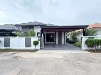 3 Bedroom House for Sale in Mabprachan, Pattaya, Thailand — 3-bedroom House — photo 1