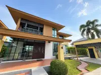 4 Bedroom House for Rent in Mabprachan, Pattaya, Thailand — 4-bedroom House — photo 1