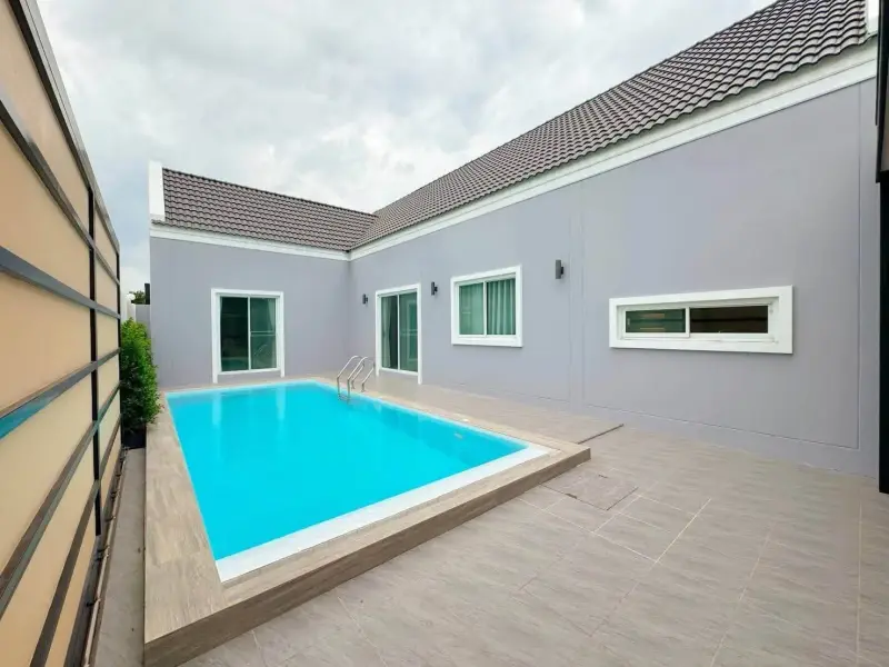 4 Bedroom House for Sale in Mabprachan – Villa/House for Sale in Pattaya