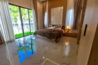 4 Bedroom House for Sale in Mabprachan, Pattaya, Thailand — 4-bedroom House — photo 4
