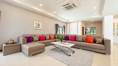 4 Bedroom House for Sale in Mabprachan, Pattaya, Thailand — 4-bedroom House — photo 5