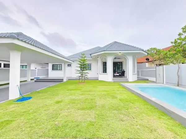 4 Bedroom House for Sale in Mabprachan