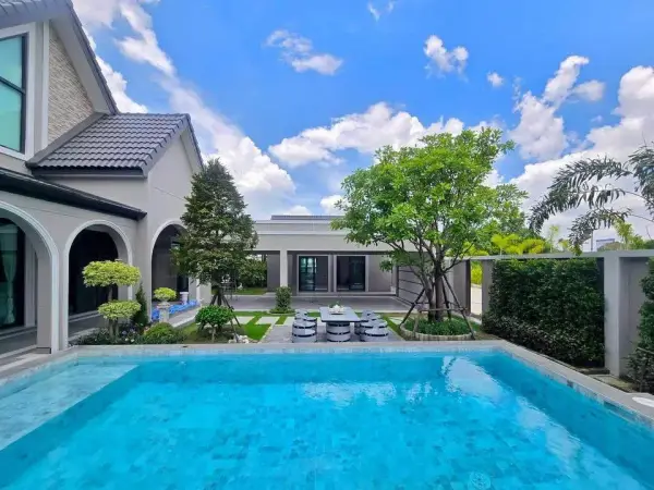4 Bedroom House for Sale in Mabprachan