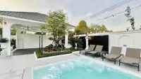 5 Bedroom House for Sale in Mabprachan, Pattaya, Thailand — 5-bedroom House — photo 3