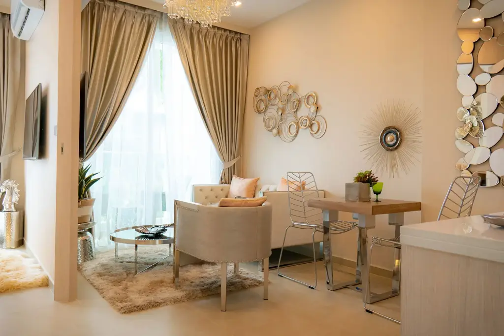 1 Bedroom Condo for Sale at Marina Golden Bay, Pattaya, Thailand — 1-bedroom Condo — photo 1