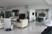 4 Bedroom Condo for Sale at Movenpick Residences, Pattaya, Thailand — 4-bedroom Condo — photo 2