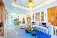 5 Bedroom House for Rent in Na Jomtien, Pattaya, Thailand — 5-bedroom House — photo 3