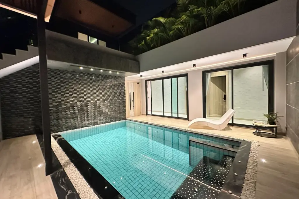 4 Bedroom House for Sale in Na Jomtien, Pattaya, Thailand — 4-bedroom House — photo 1