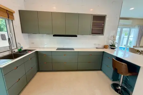 3 Bedroom House for Sale in Na Jomtien, Pattaya, Thailand — 3-bedroom House — photo 5