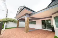 3 Bedroom House for Sale in Nong Pla Lai, Pattaya, Thailand — 3-bedroom House — photo 1