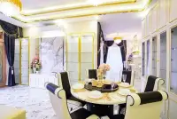 3 Bedroom House for Sale & Rent in Nong Pla Lai luxurious living and dining room with gold-trimmed decor