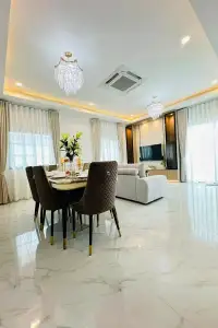 3 Bedroom House for Sale in Nong Prue, Pattaya, Thailand — 3-bedroom House — photo 4