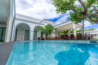 4 Bedroom House for Sale in Nong Prue, Pattaya, Thailand — 4-bedroom House — photo 2