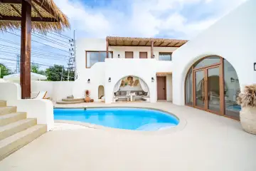 4 Bedroom House for Sale at The Sunshine House