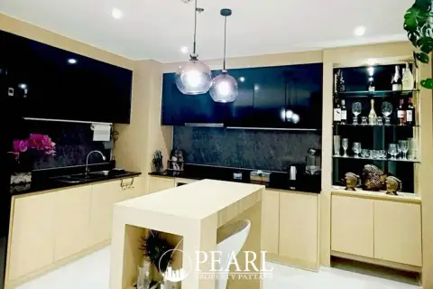 2 Bedroom Condo for Sale in Grande Caribbean stylish bathroom with walk-in shower