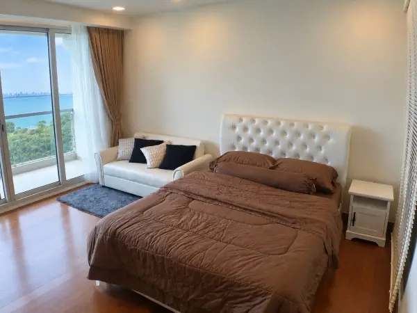 Studio Condo for Sale at Palm Wongamat