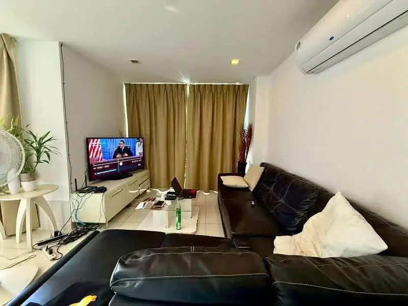 3 Bedroom Condo for Sale at Park Royal 3, Pattaya, Thailand — 3-bedroom Condo — photo 1