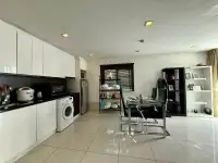 3 Bedroom Condo for Sale at Park Royal 3, Pattaya, Thailand — 3-bedroom Condo — photo 2