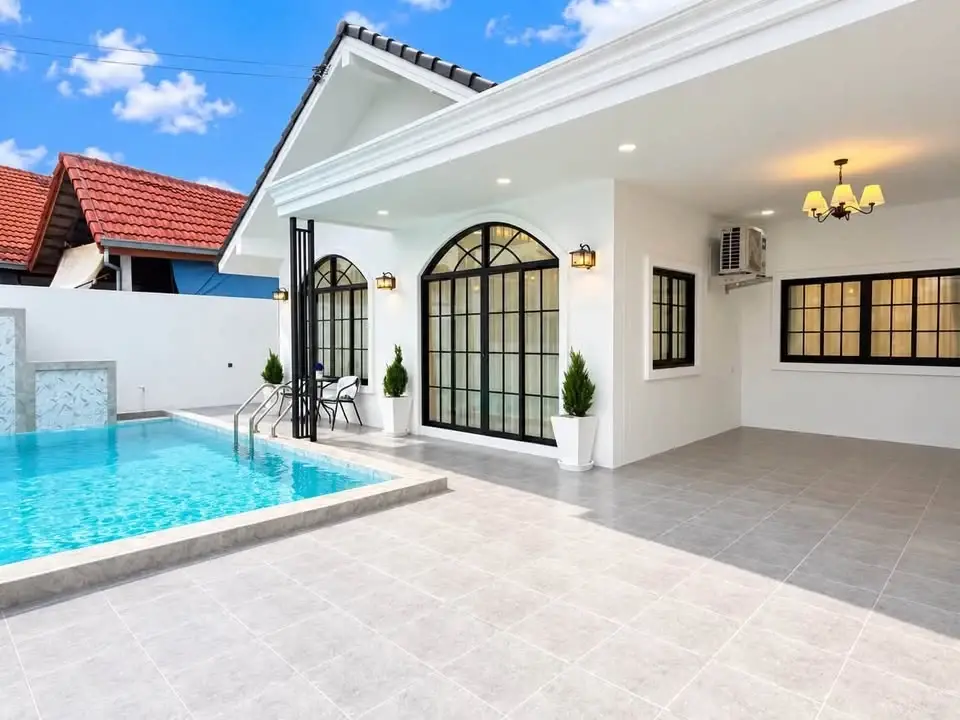 3 Bedroom House for Sale at Park Rung Ruang, Pattaya, Thailand — 3-bedroom House — photo 1