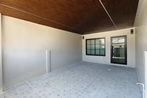 2 Bedroom Townhouse for Sale in East Pattaya, Pattaya, Thailand — 2-bedroom Townhouse — photo 2