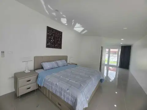 5 Bedroom House for Rent in East Pattaya, Pattaya, Thailand — 5-bedroom House — photo 5