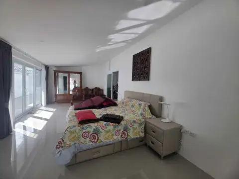 5 Bedroom House for Rent in East Pattaya, Pattaya, Thailand — 5-bedroom House — photo 4