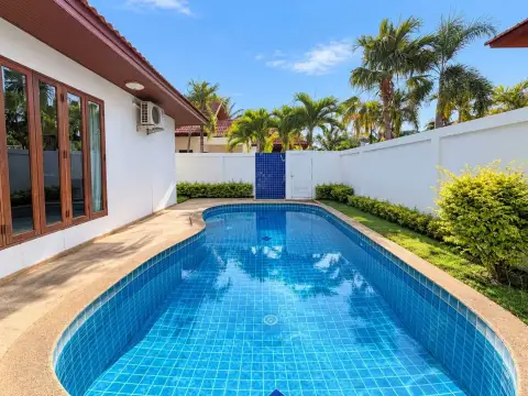 3 Bedroom House for Rent at Mike Orchid Villas 2, Pattaya, Thailand — 3-bedroom House — photo 2