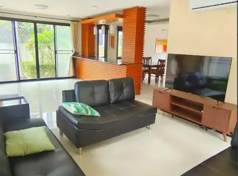 3 Bedroom House for Rent in Central Pattaya, Pattaya, Thailand — 3-bedroom House — photo 2