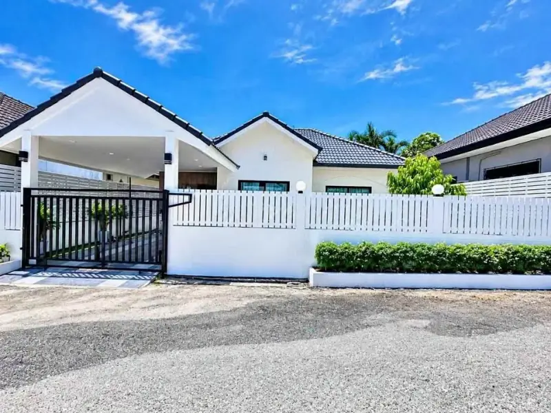 3 Bedroom House for Sale – Villa/House for Sale in Pattaya