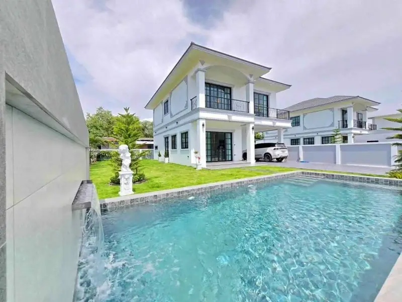 4 Bedroom House for Sale in Huai Yai – Villa/House for Sale in Pattaya