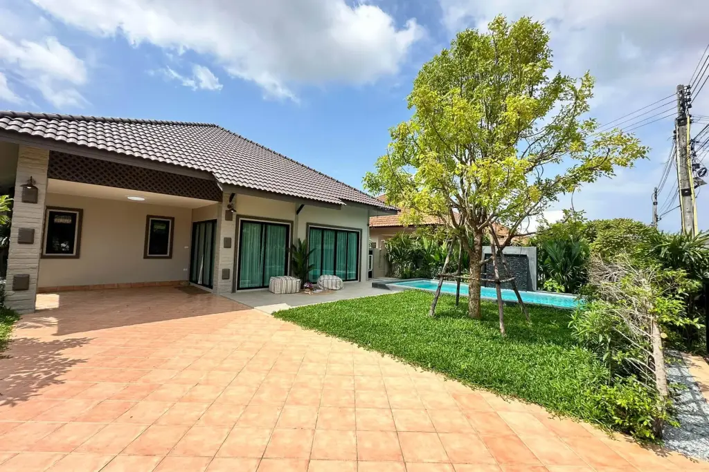 3 Bedroom House for Sale at Pattaya paradise village 1, Pattaya, Thailand — 3-bedroom House — photo 1