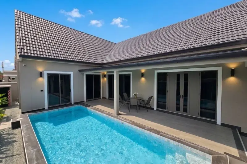 3 Bedroom House for Sale in Pong – Villa/House for Sale in Pattaya