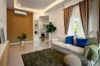 3 Bedroom House for Sale in Pong, Pattaya, Thailand — 3-bedroom House — photo 3