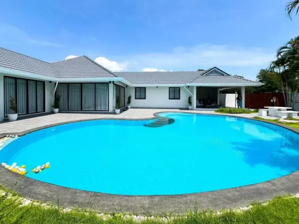 3 Bedroom House for Sale in Mabprachan
