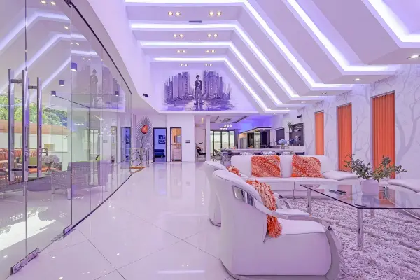 4 Bedroom House for Sale & Rent in Pratumnak Hill
